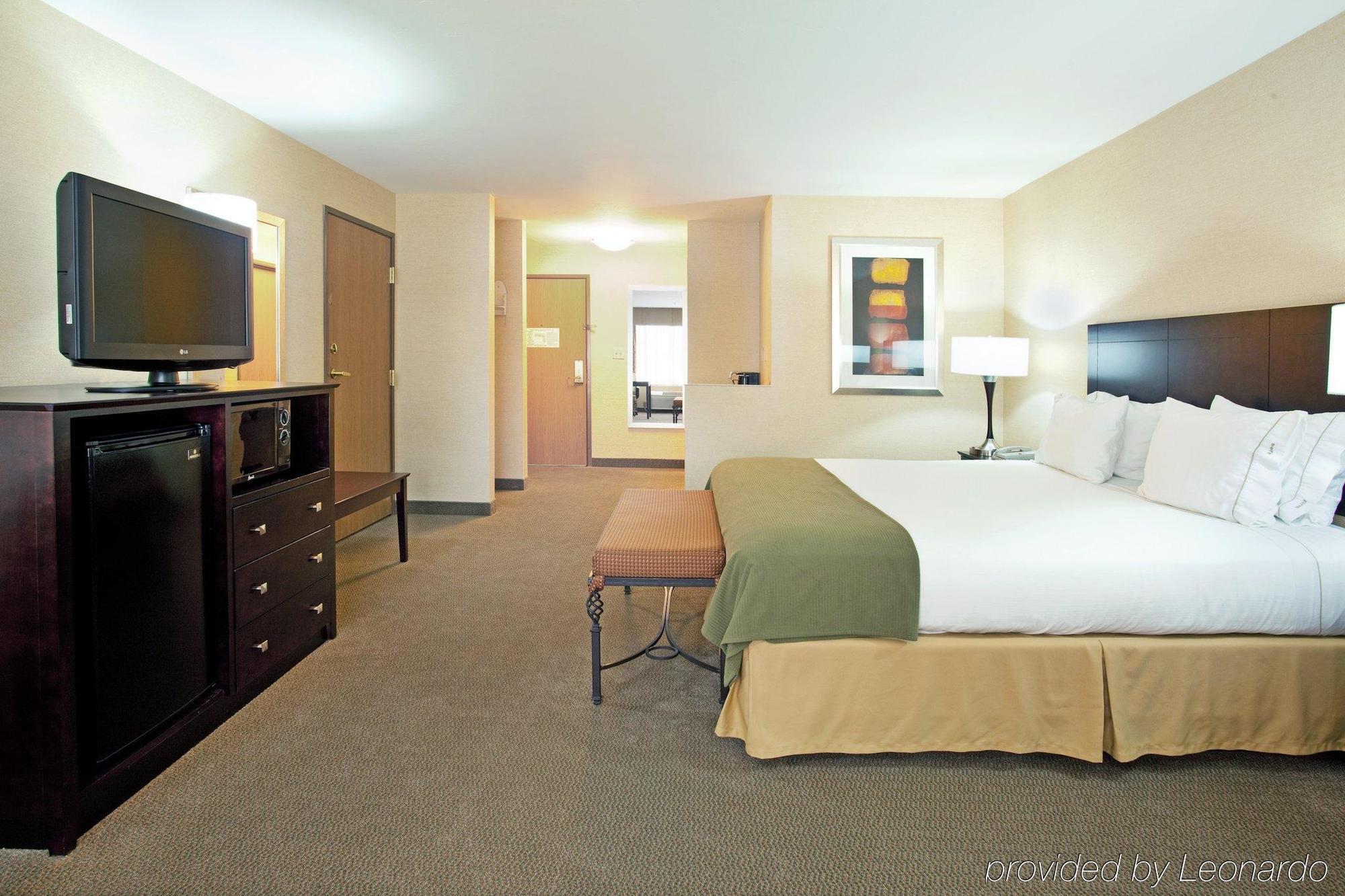 Express & 3* Nogales